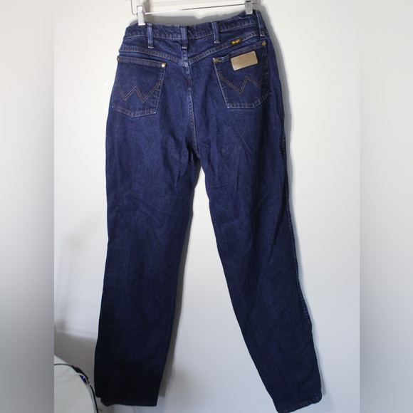 Vintage wrangler jeans size 36 x 34 medium wash - Picture 3 of 4